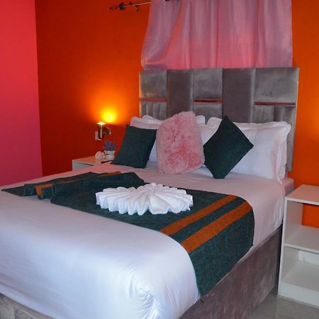 Chobe Kulotu Guest House Kasane Εξωτερικό φωτογραφία